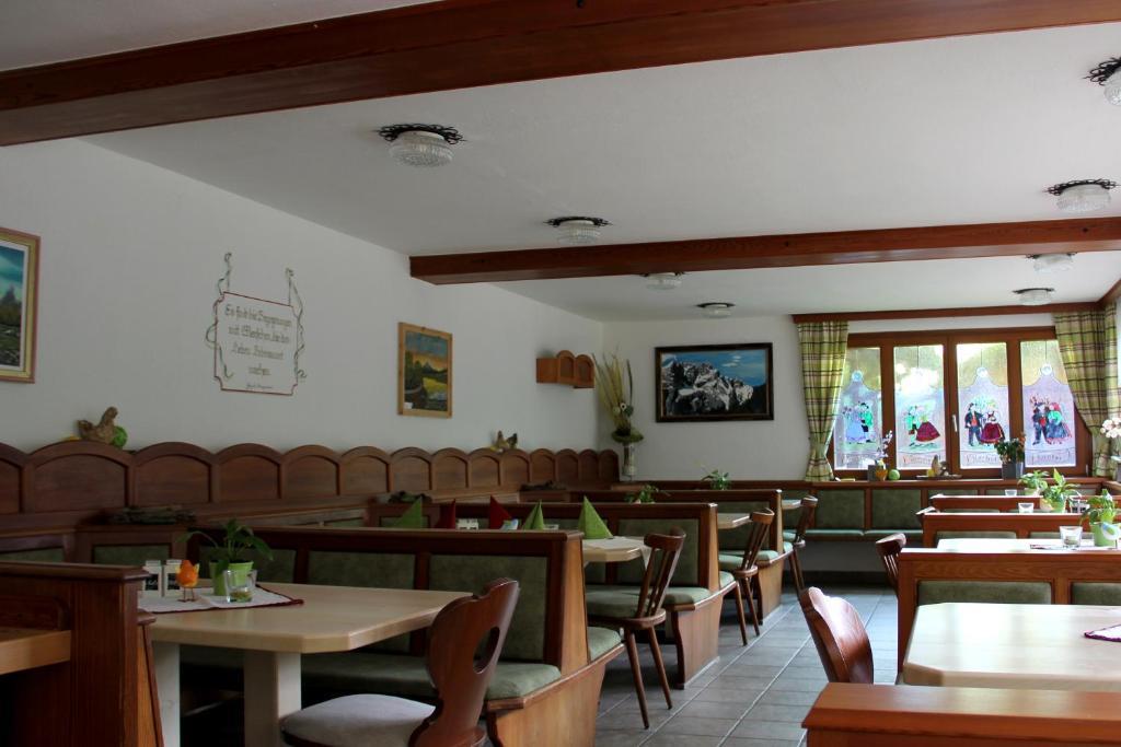 מלון Plöcken Gasthof Untere Valentinalm מראה חיצוני תמונה